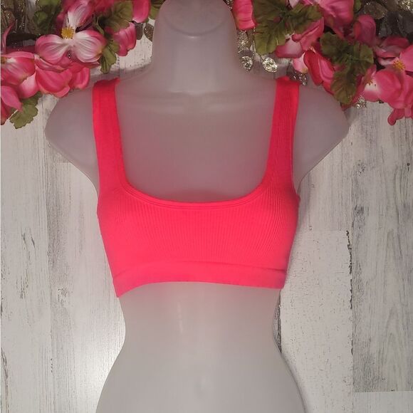 NWOT Free People Happiness Runs Scoop Neck Bra - Picture 9 of 13